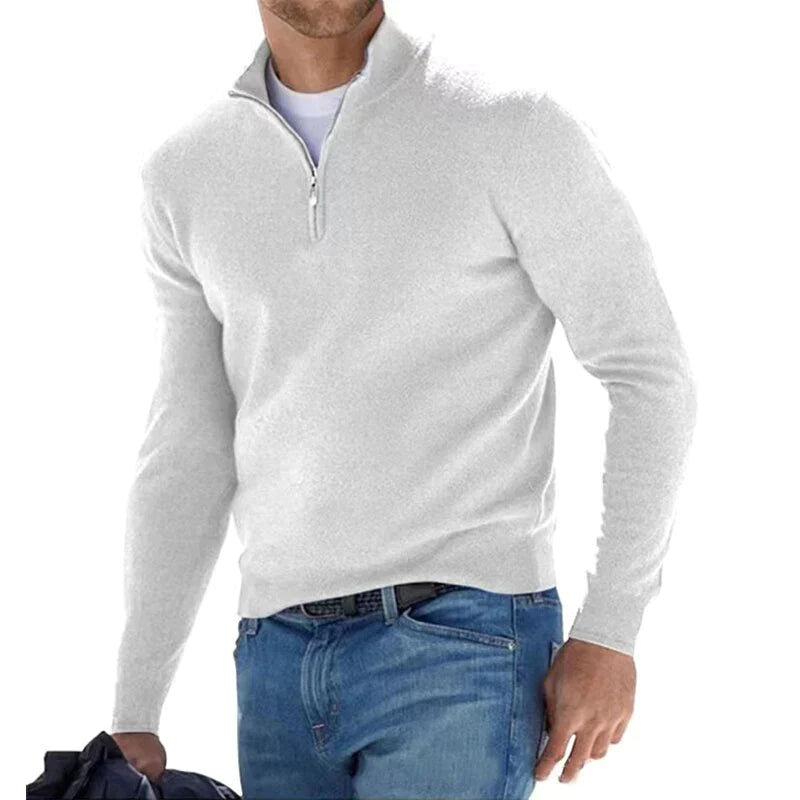 Modischer Pullover