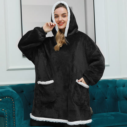 Caryn - Köstliche Kombination aus weichem Hoodie und kuscheliger Decke in einem!