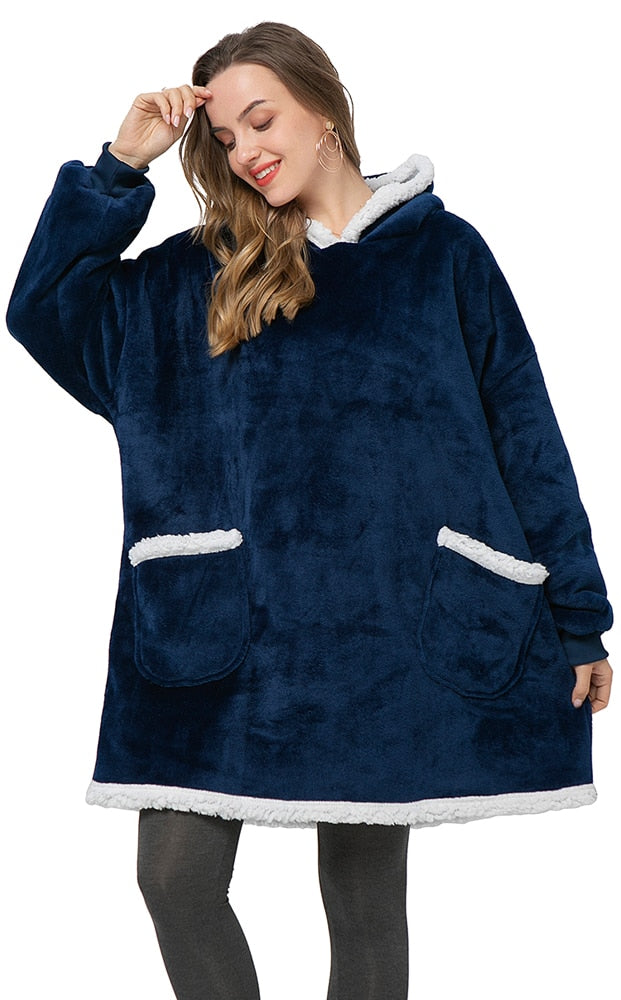 Caryn - Köstliche Kombination aus weichem Hoodie und kuscheliger Decke in einem!