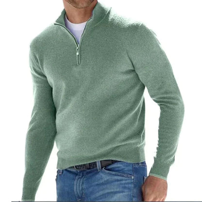 Modischer Pullover